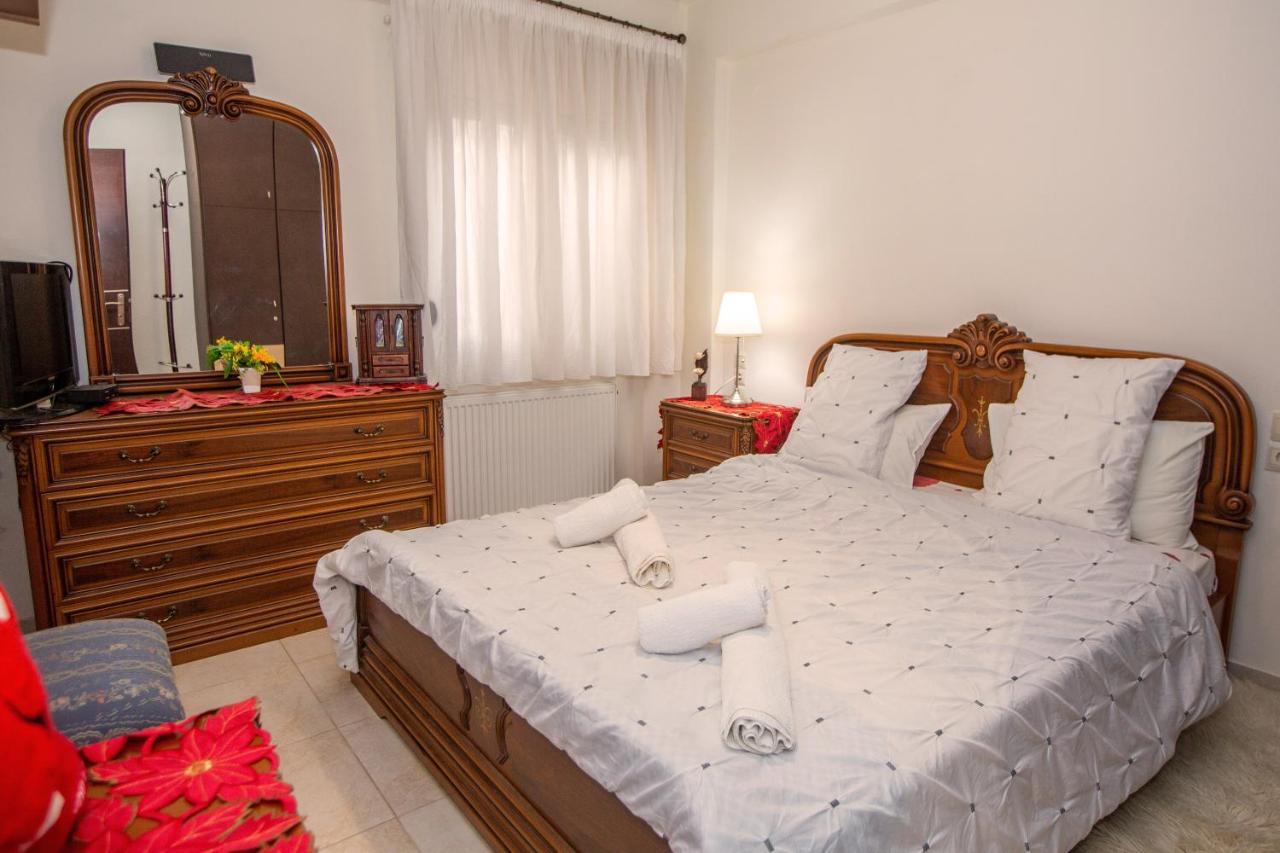 Chris Cozy Apartment Ioannina Eksteriør billede